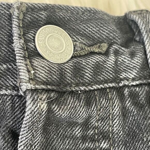 Levi's 501 Washed Black Denim High Waist Cutoff Shorts Sz 27 - Picture 5 of 8